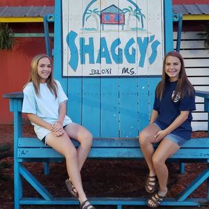 Meet your Posher, Laurie